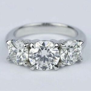 Solid 925 Starling Silver 5CT VVS Brilliant Cut Lab Grown Moissanite Ring Siz5.5